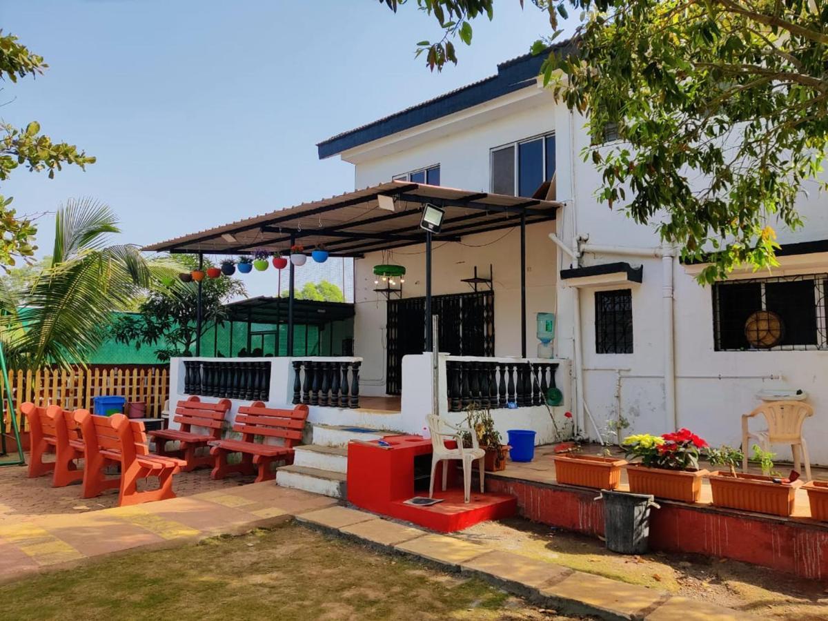 Rose Villa Lonavala Eksteriør billede